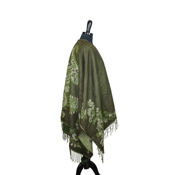 Accessory Street Shawl Cape Wrap Green Paisley Floral Tassel Sparkle - Picture 2 of 4